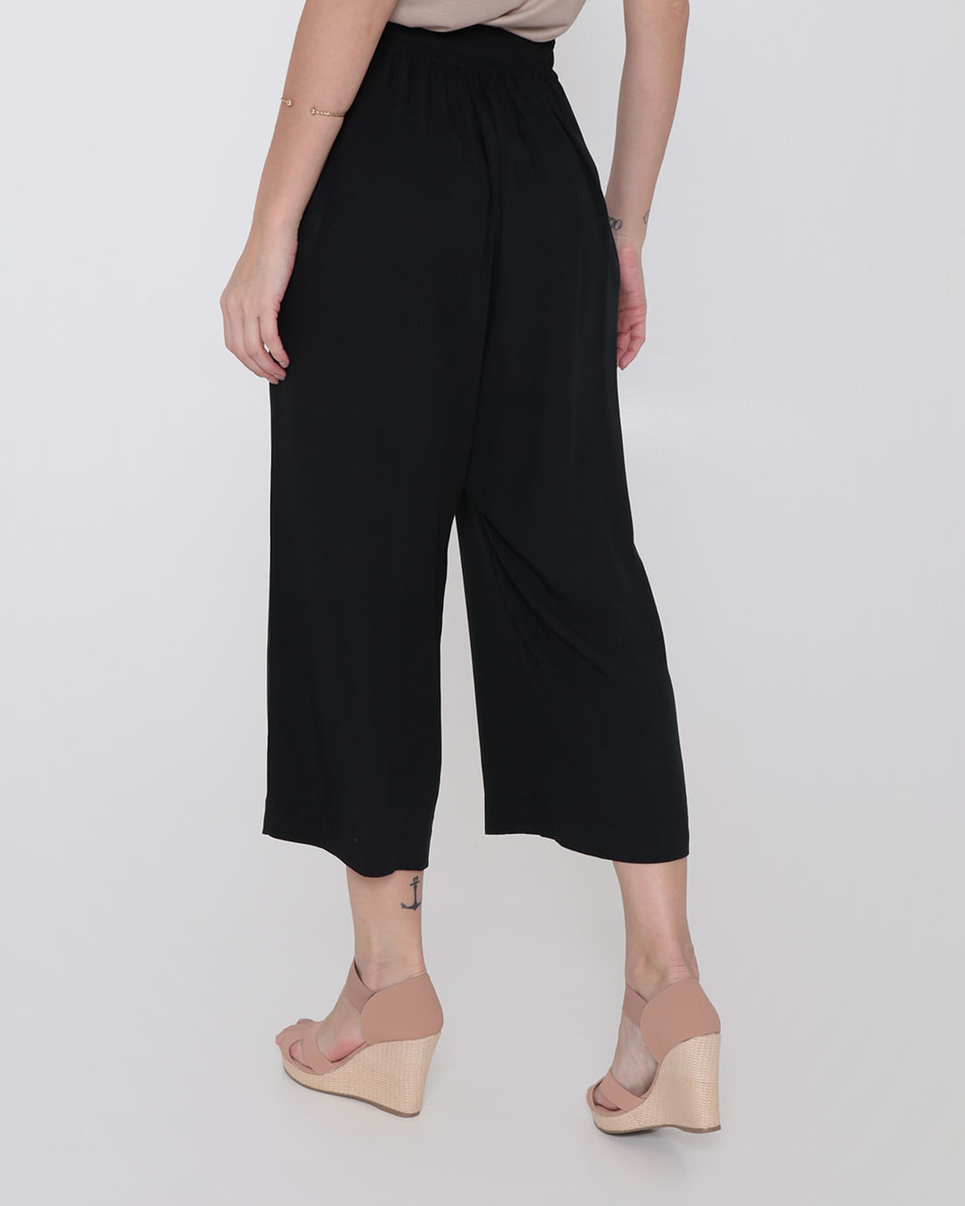Calca-15222-Tec-Plano-C-Pregas---Preto