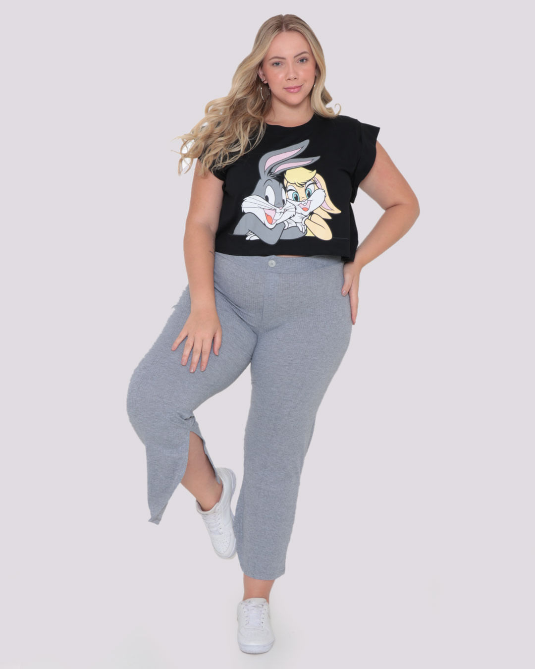 T-Shirt-Mc-R2208-Looney-Tunes---Preto