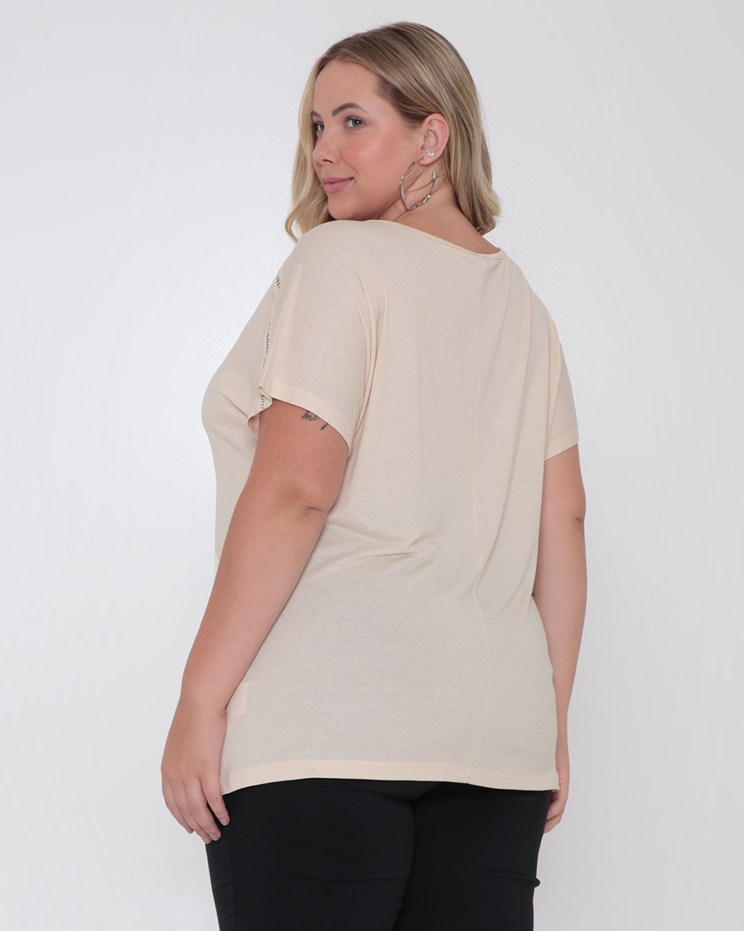 Blusa-Tt236-Mc-Detalhe-Manga---Bege-Claro