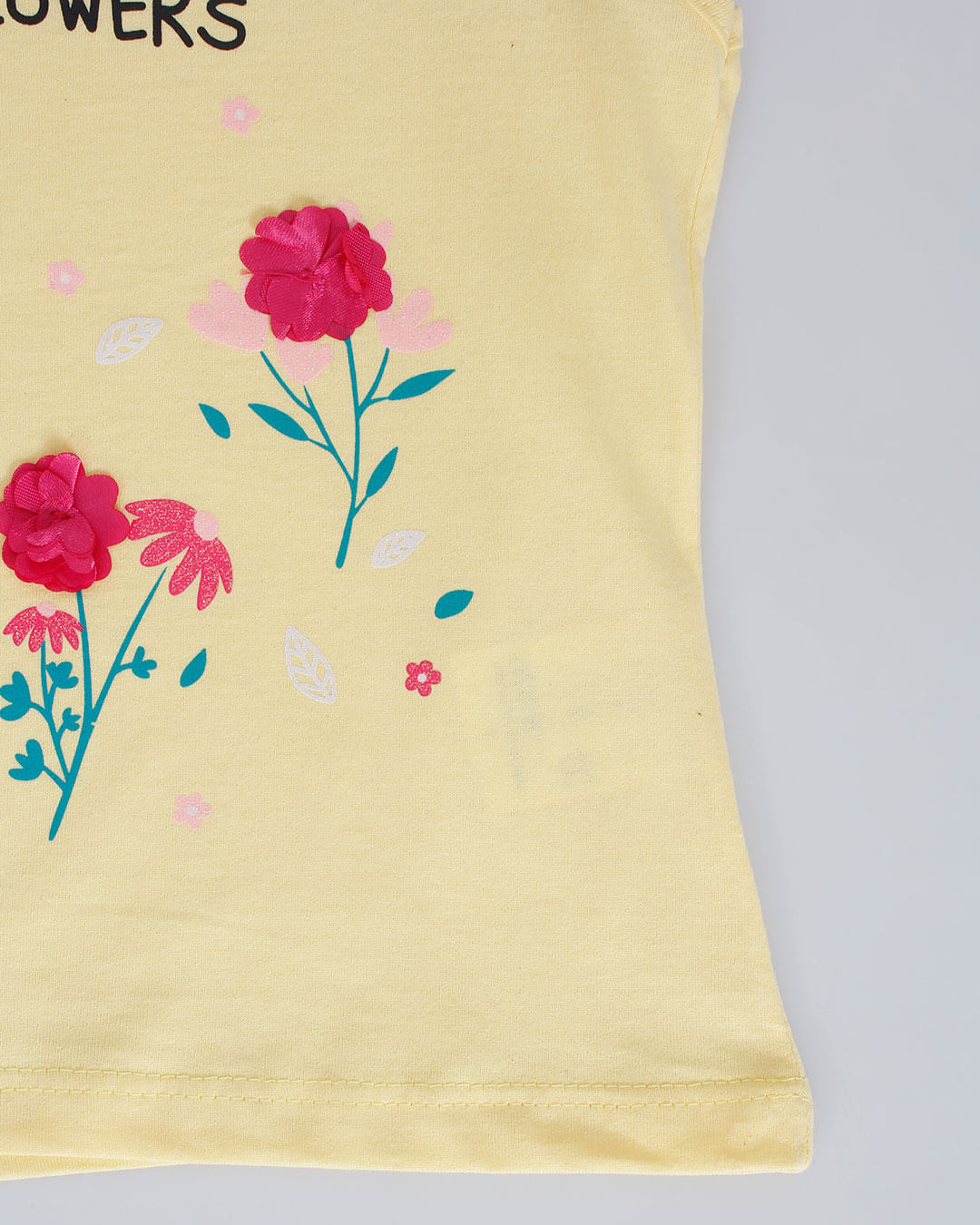 Blusa-Mc-Flores-03250071-Fem13---Amarelo-Claro