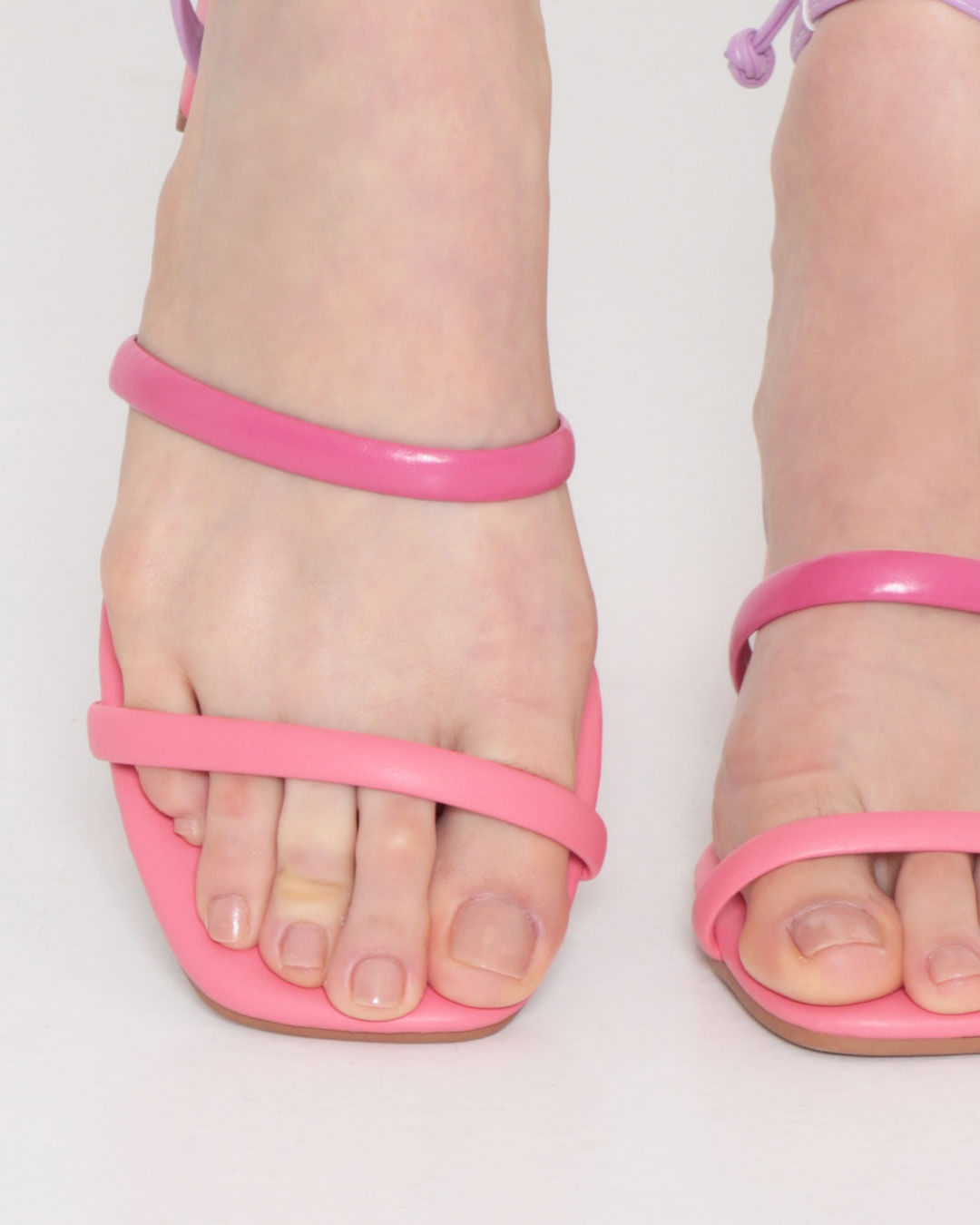San-Mod-F606021-Pitayapink-Iris---Rosa-Claro