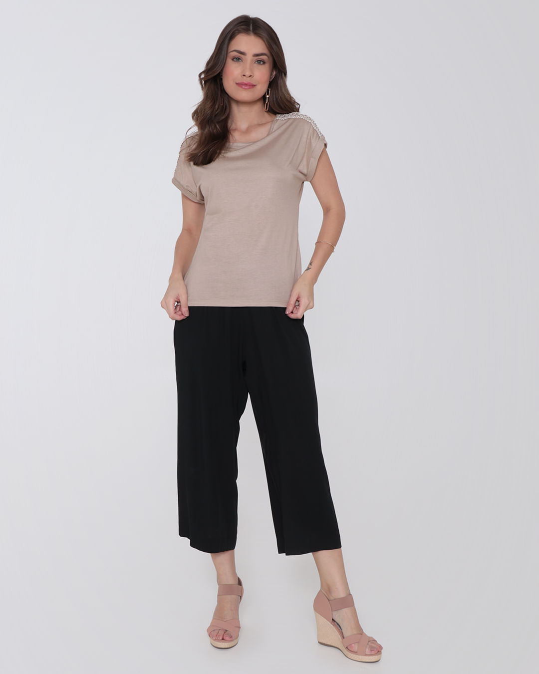 Blusa-Bl9795-C-Detalhe-Na-Manga---Bege-Medio