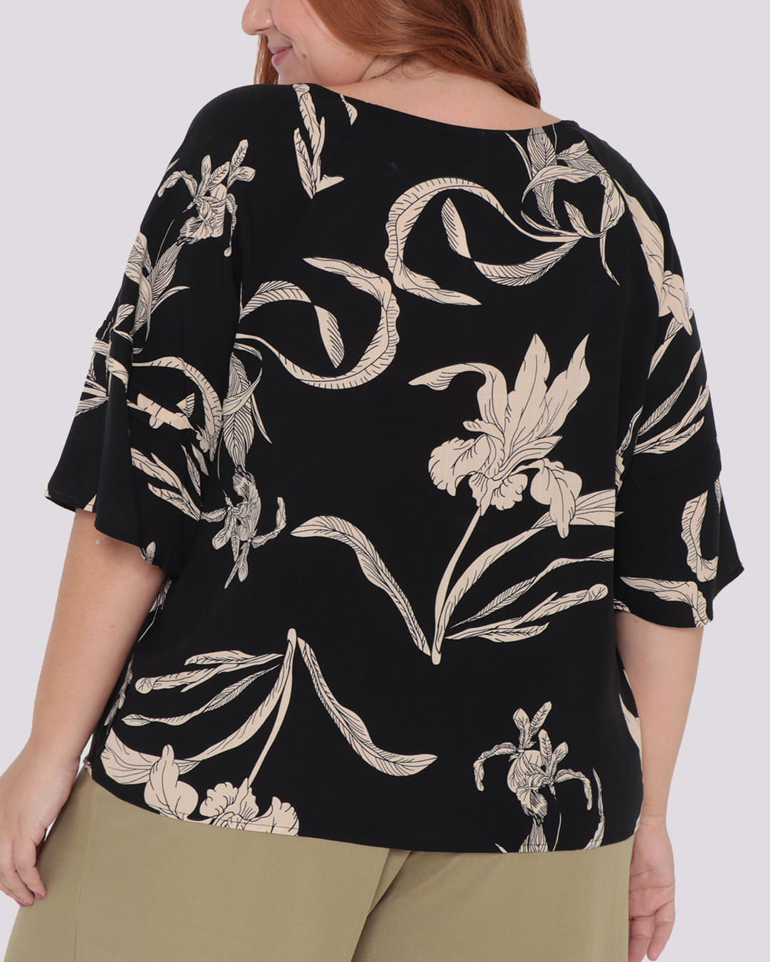 Blusa-214268-Mg-34-Estliso---Preto-Floral
