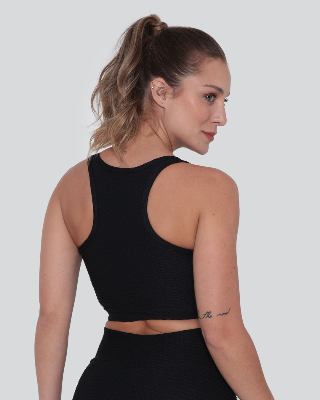 Top-23076-Total-Texturizado---Preto