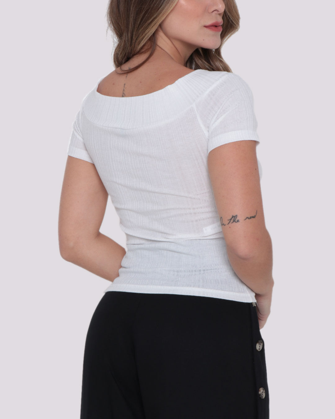 Blusa-8817rl-Gola-V-Canelada---Branco