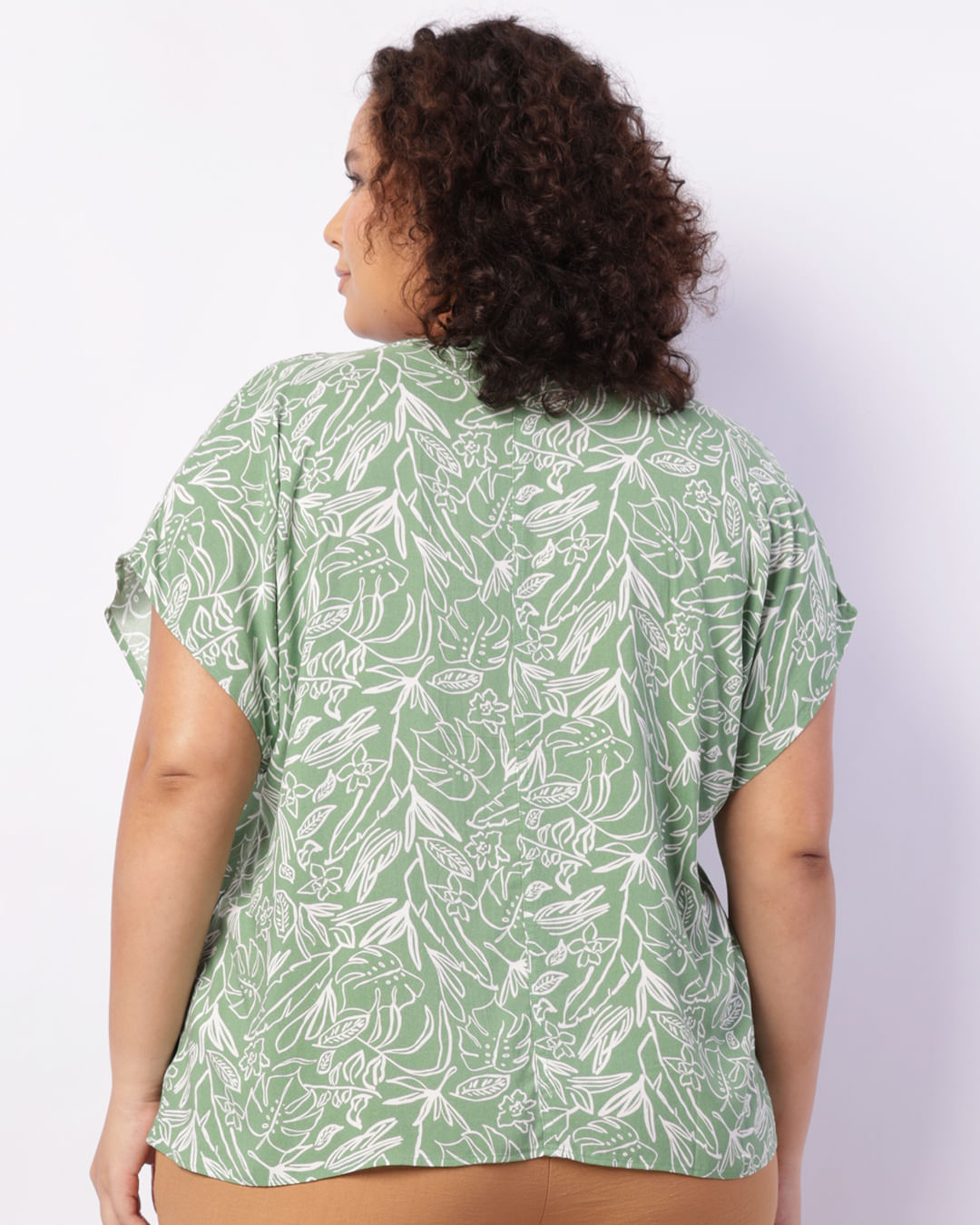 Blusa-216007--Manga-Morcego---Verde-Floral