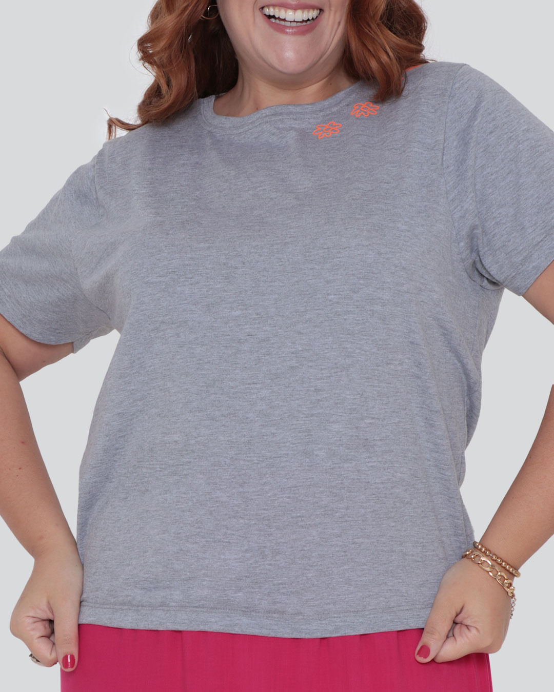 Blusa-Mc-23211-Mmalha-Cbordado-Gola---Cinza-Claro
