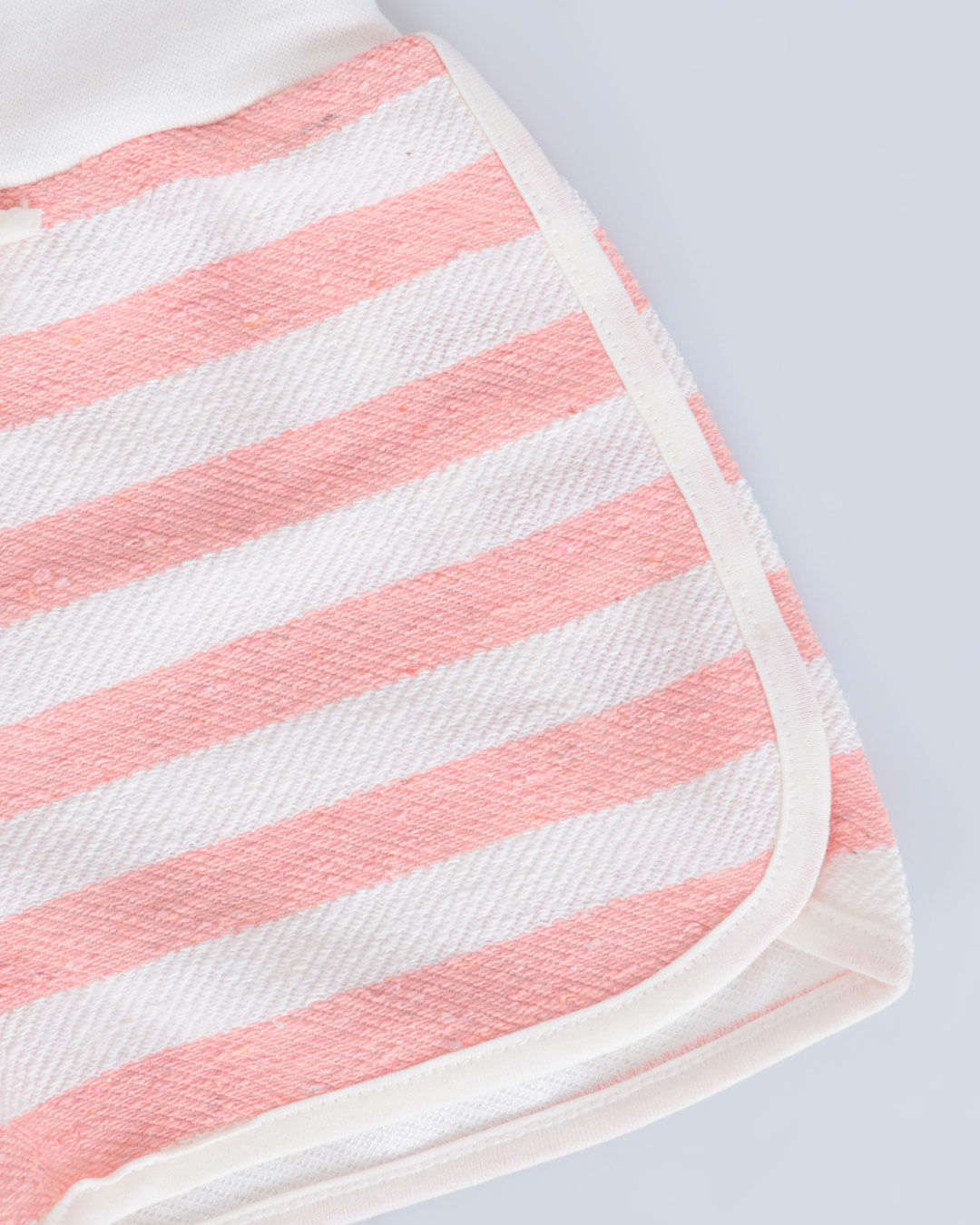 Short-30412-Listra-Rosa--Fem13---Off-White-Outros
