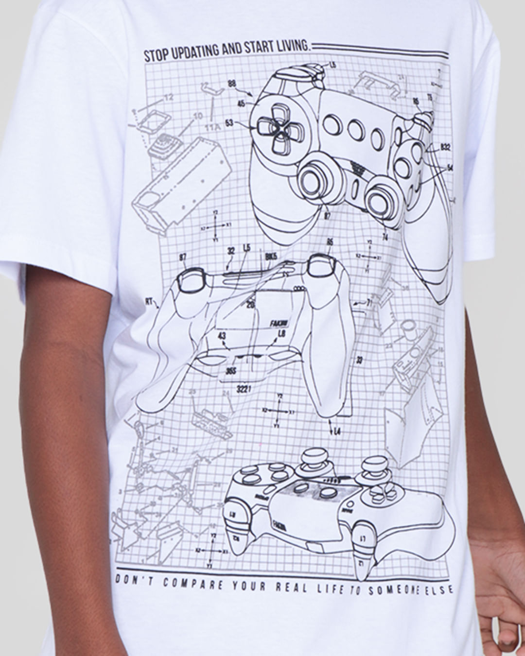 Camiseta-109562576-Mc-M1218-Game---Branco