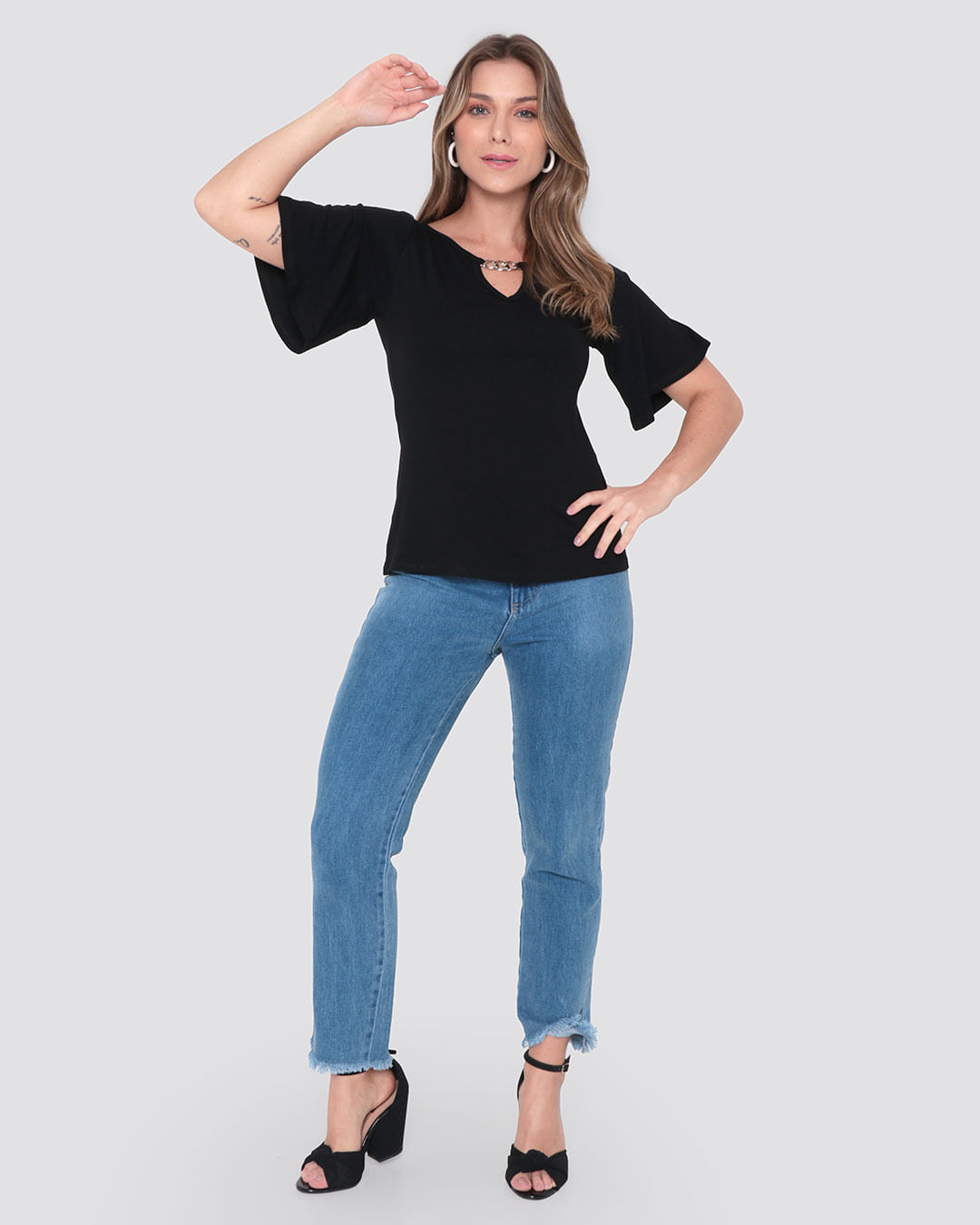 Blusa-Sc117-Gota-Costas-Detalhe-Gola---Preto