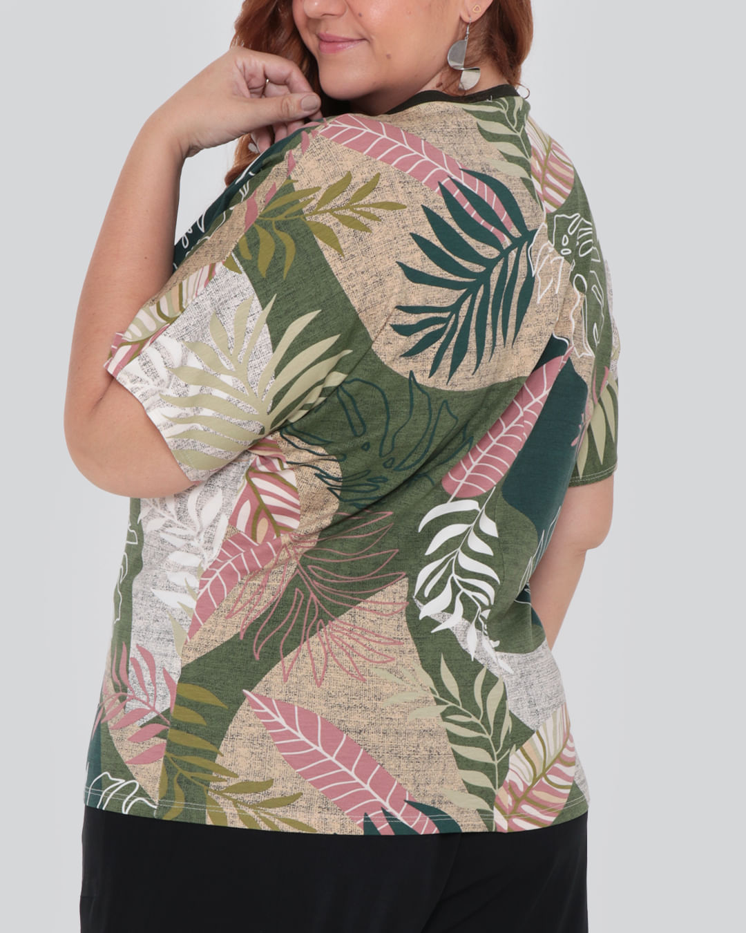 Blusa-F22096-A-Mc-Est-Gola-Retilin---Verde-Outros
