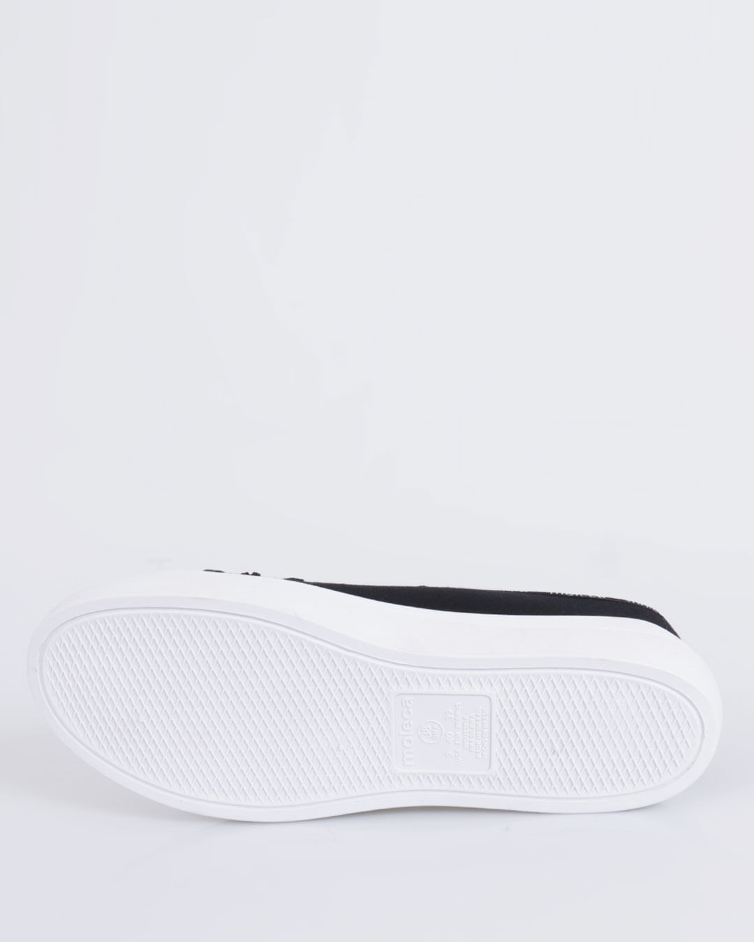 Ten-Cas-5750101-20200-17689-Pt---Preto