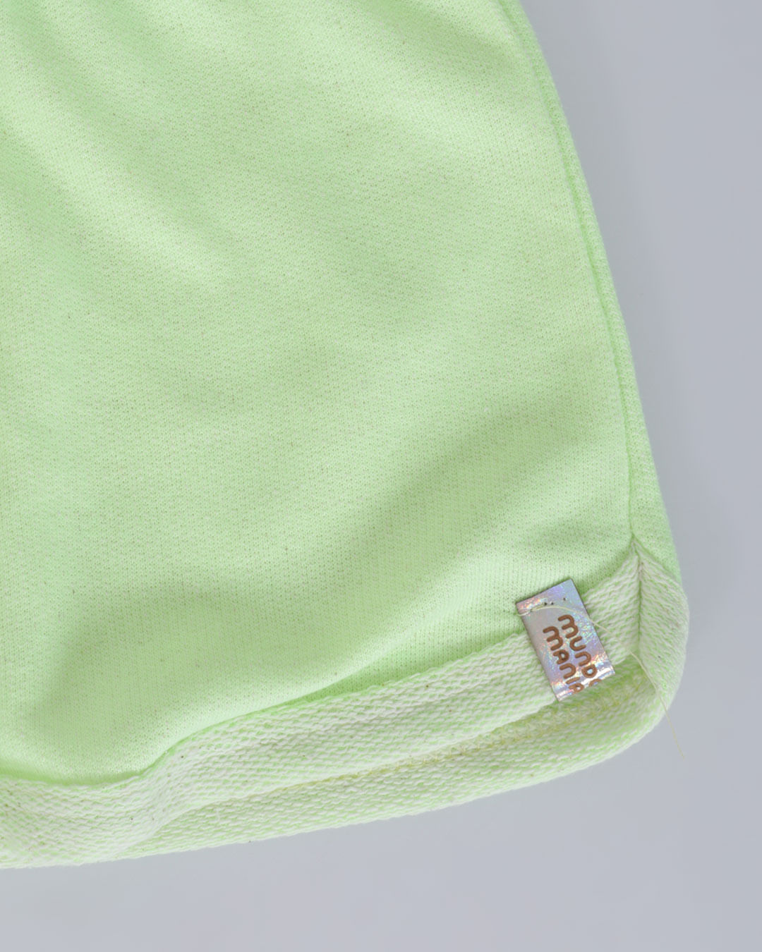 Short-Mol-2618-Liso--F13---Verde-Neon