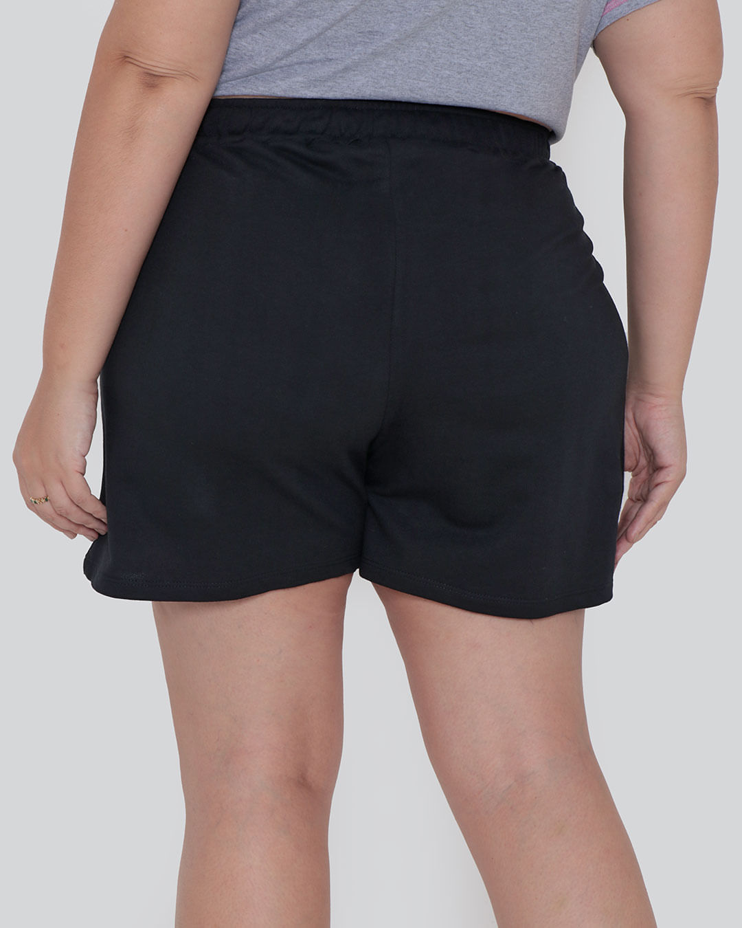 Shorts-Moletinho-22116-Bolso---Preto