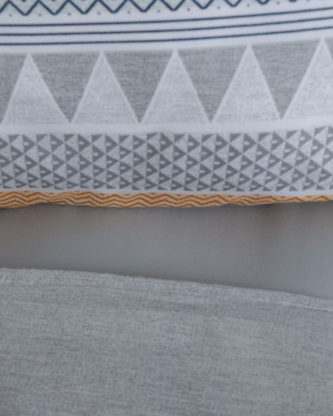 Jg-Cama-Solteiro-Roger-Cinza---3-Pc---Cinza-Geometrico