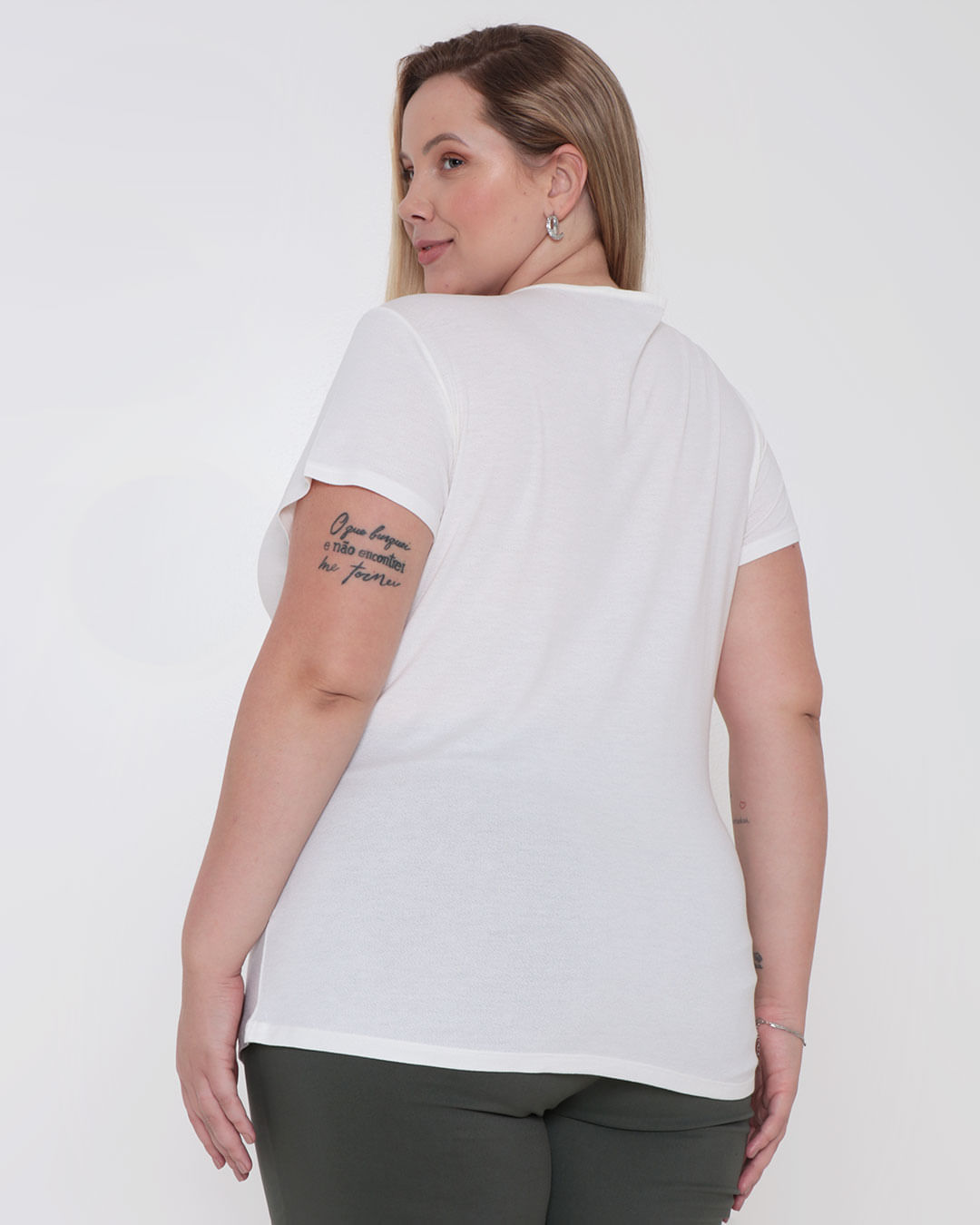 Blusa-Mc-Tt302-Det-Gota-E-Aviam-Decote---Branco