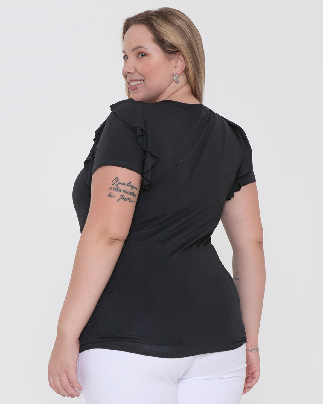 Blusa-Mc-8788t-Babado-Manga-Decote-V---Preto