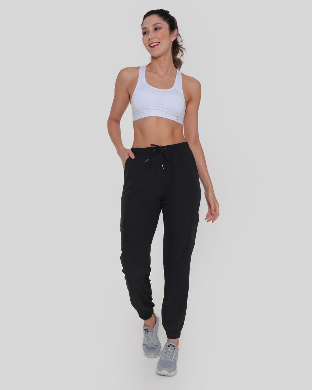 Calca-240803-Jogger-Cargo---Preto