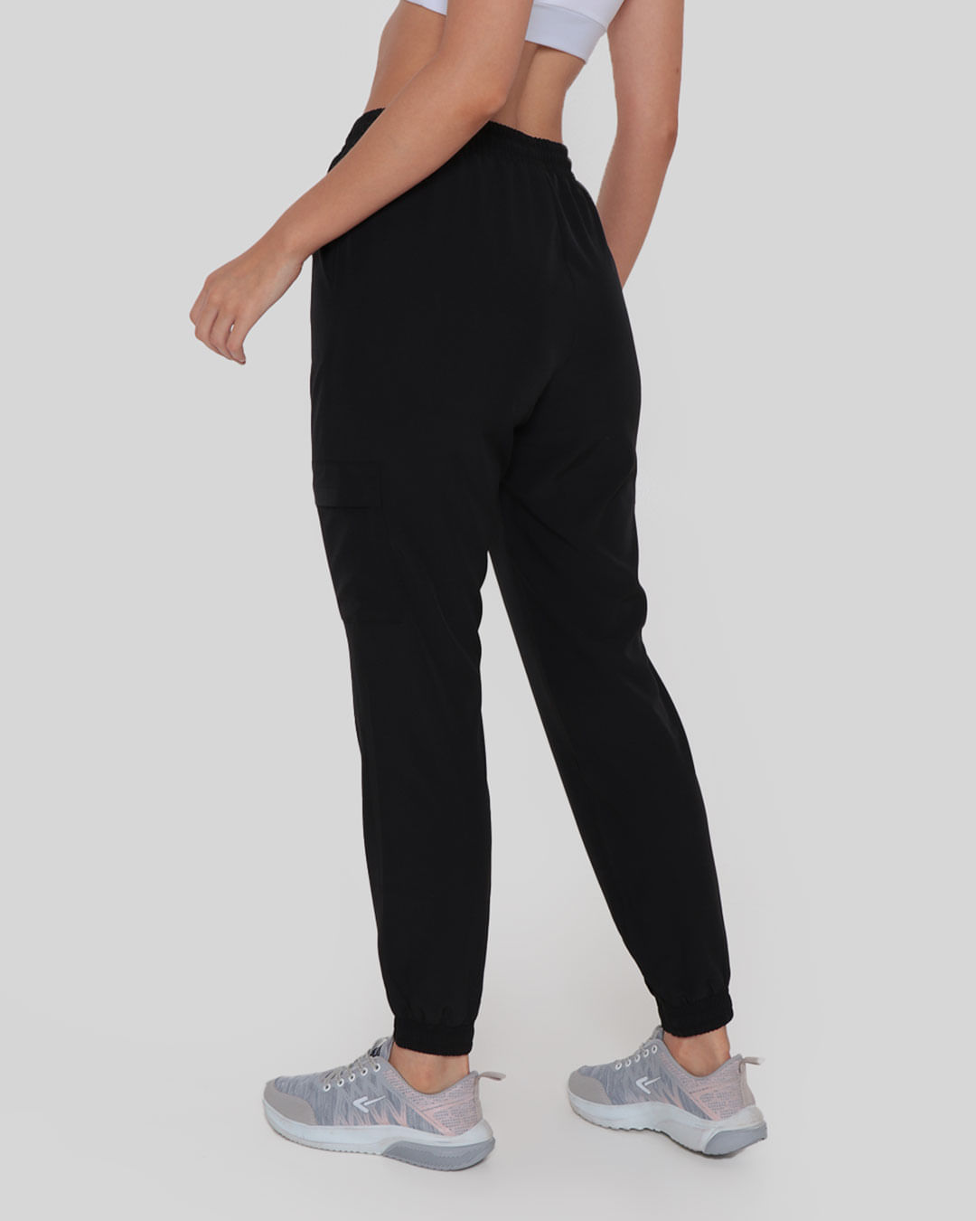 Calca-240803-Jogger-Cargo---Preto