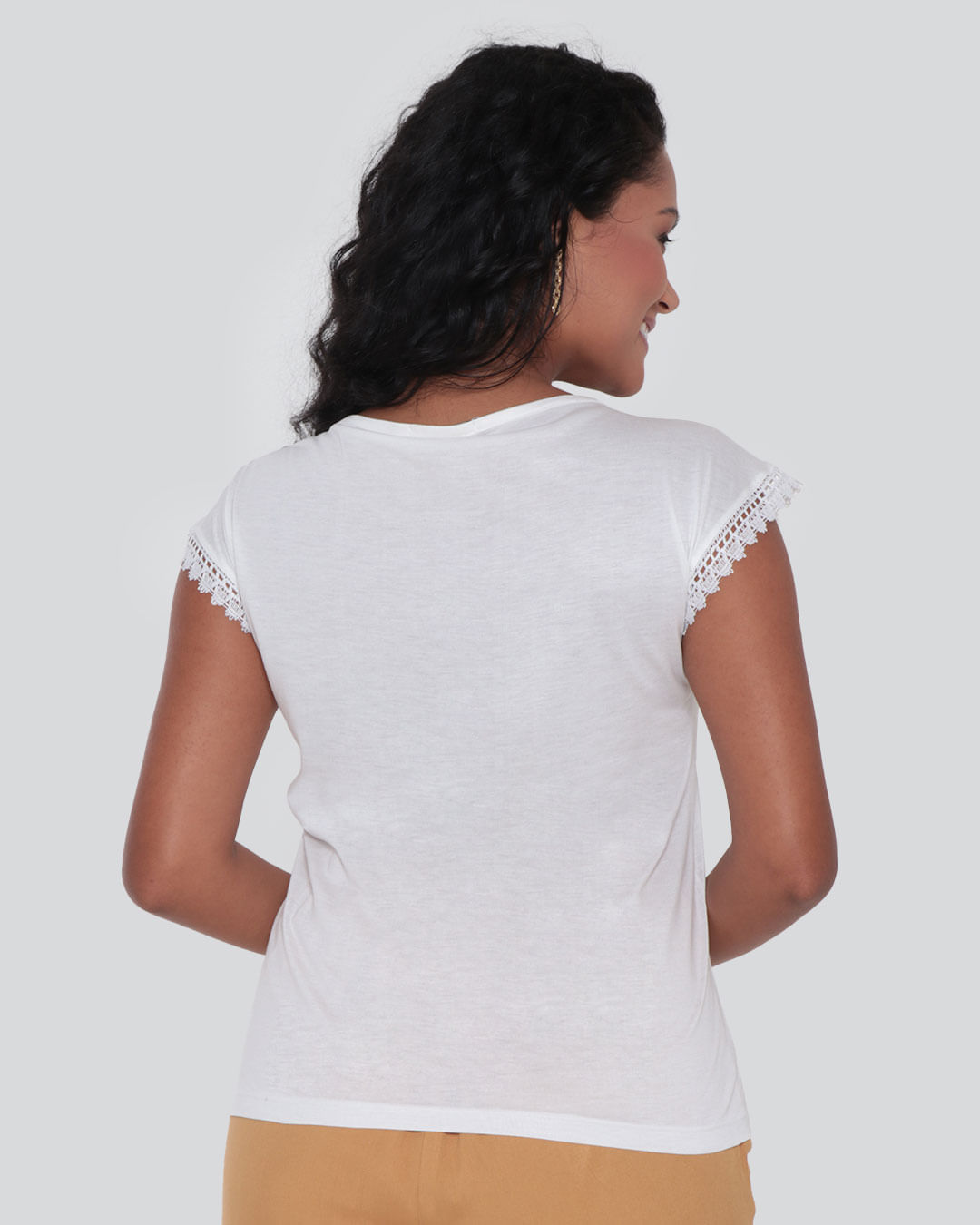 Regata-Bl1002-C-Detalhe-Renda-Manga---Branco