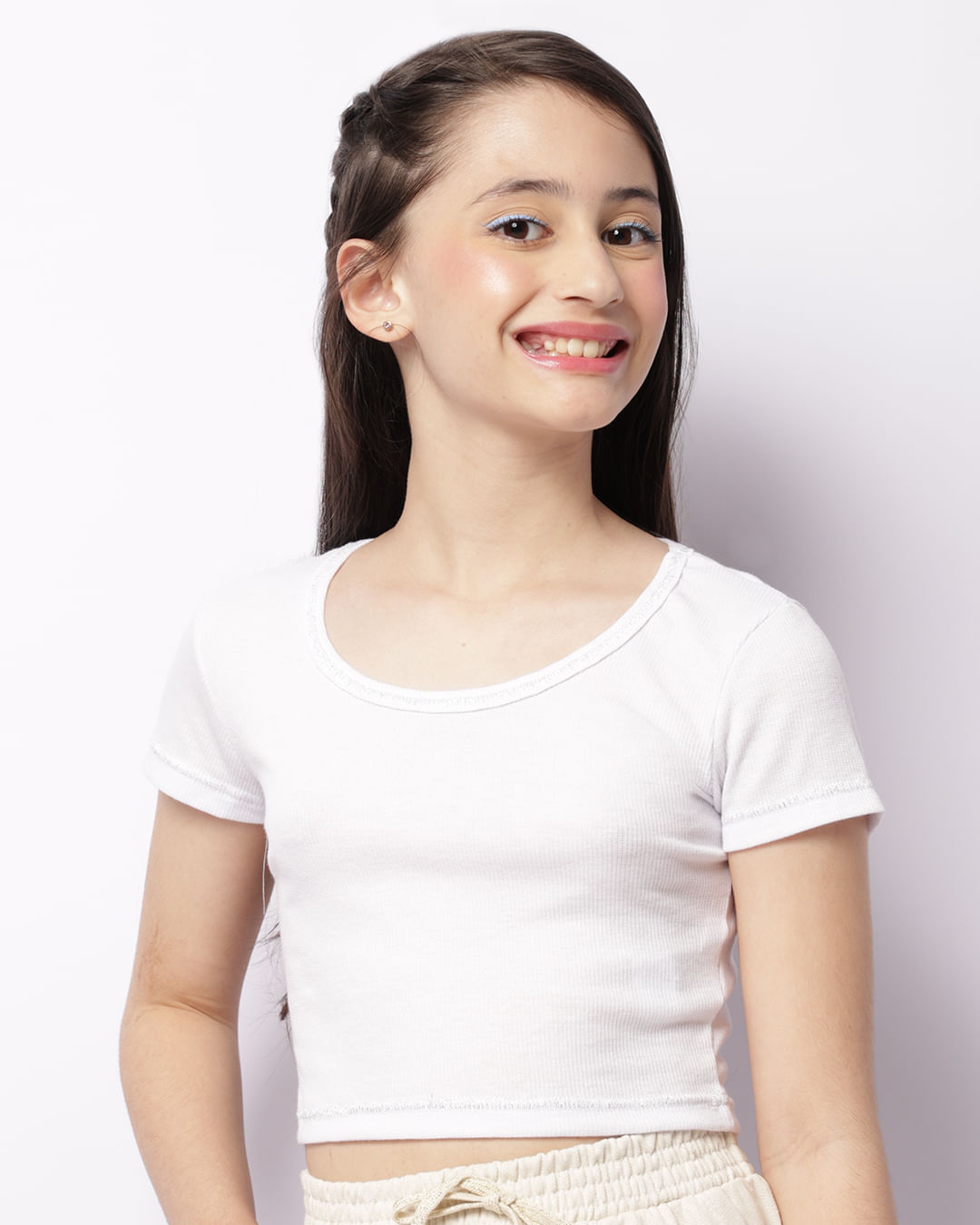 Blusa Juvenil Cropped Canelada Com Fio Lurex Branca