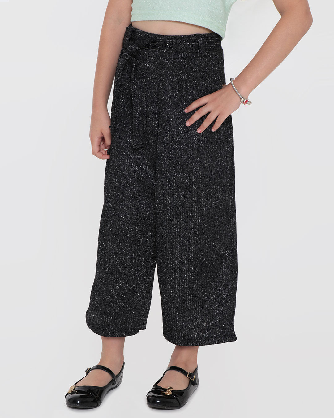 Calca-Tra1368-Pantacourt-F-410---Preto
