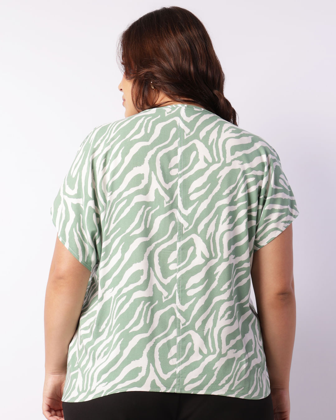 Blusa-216007--Manga-Morcego---Verde