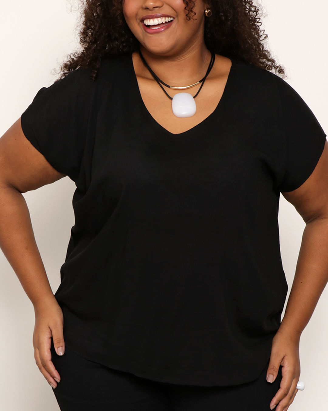 Blusa-216007-1-Morcego-Lisa---Preto
