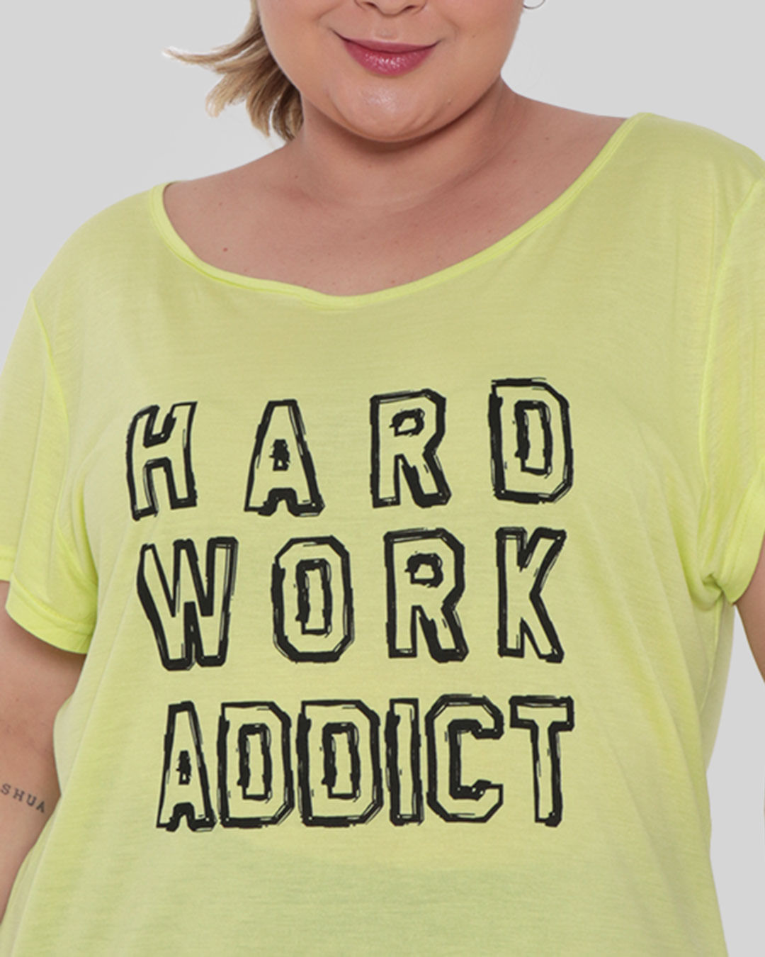 Blusa-12494-Plus-Estampa-Hard---Verde-Neon