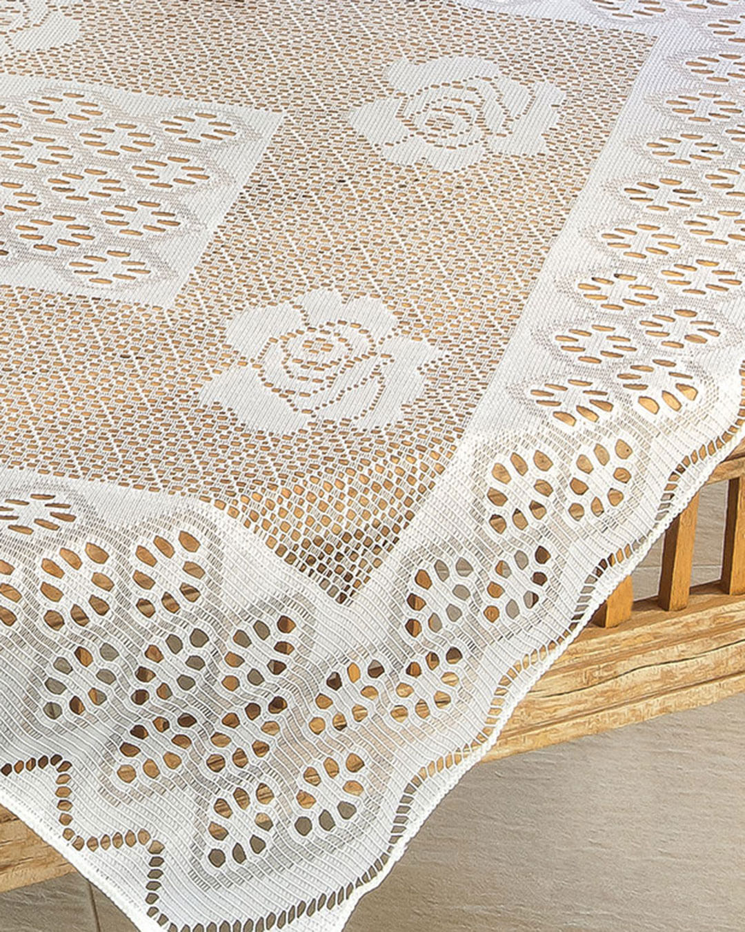 Toalha-Cha-Renda-78x78-Rosas---Branco