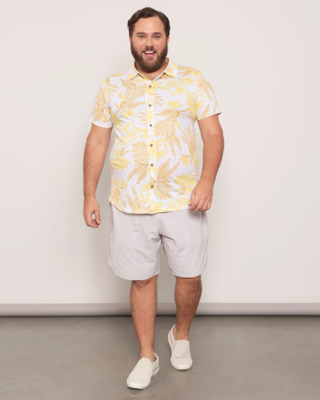 Camisa-5d290-Mc-Folhagem-Plus---Branco-Floral