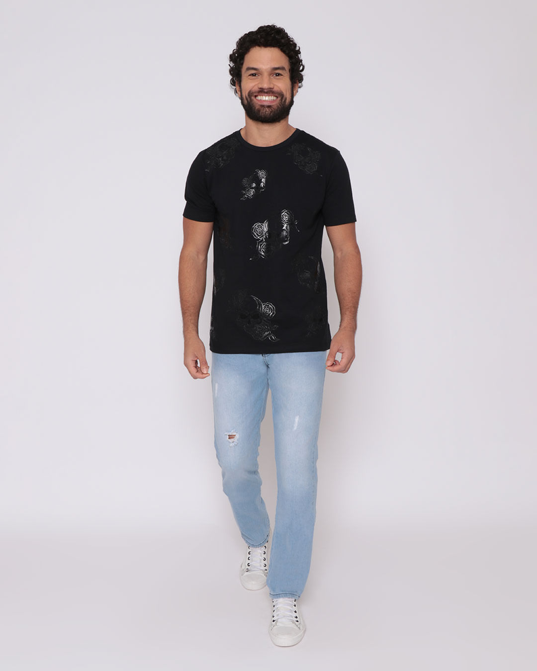 Camiseta-Caveira-Embo1291-Pgg---Preto-Floral