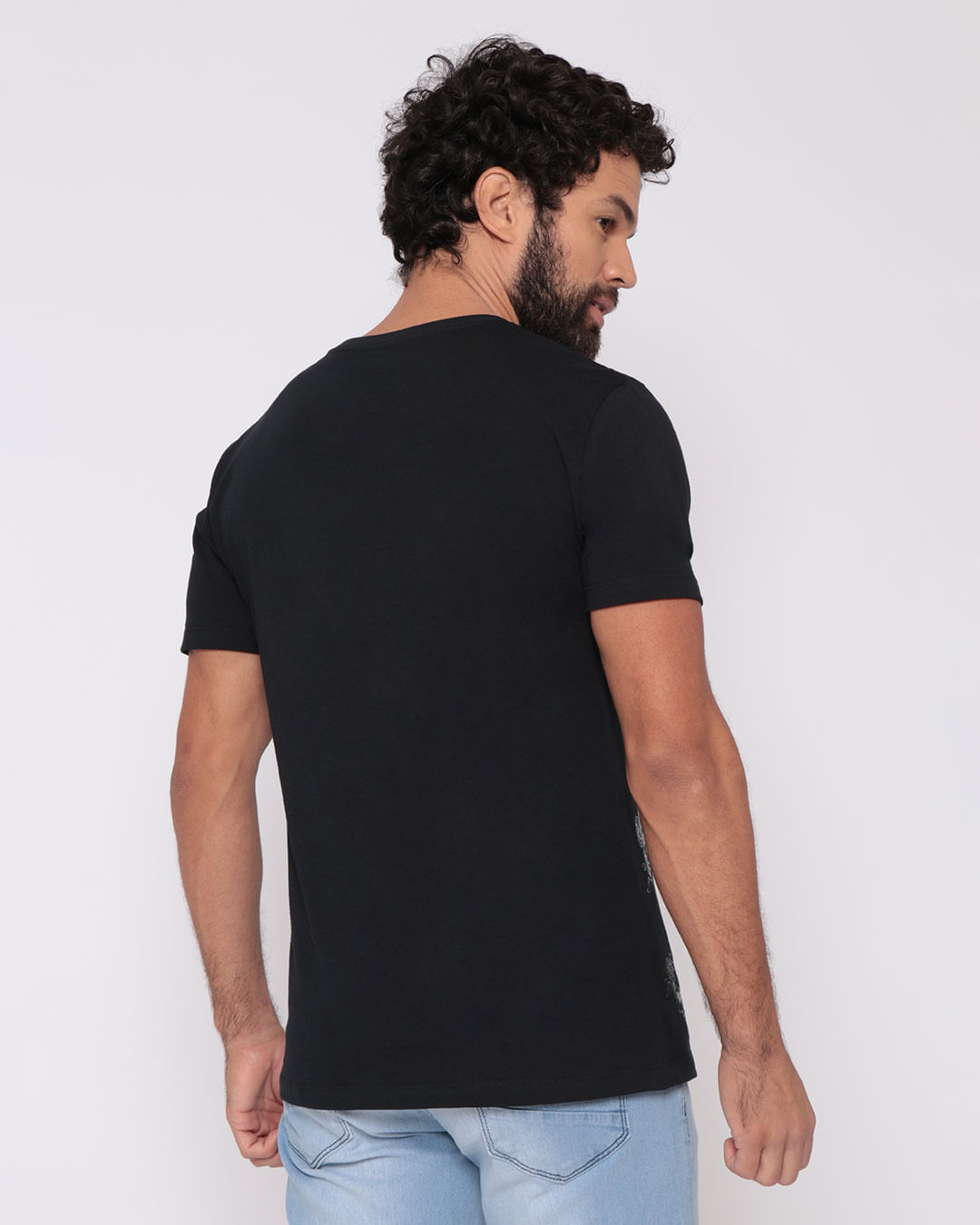 Camiseta-Caveira-Embo1291-Pgg---Preto-Floral