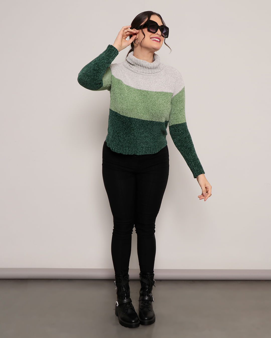 Sueter-List-Sgact001-S01-Cont-Fem---Cinza-Outros
