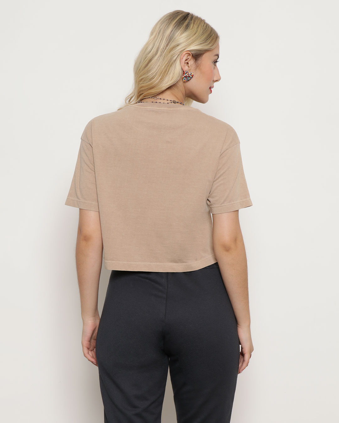 Blusa-Mc-Cropped-5470-Stonada-Silk-Onca---Bege-Escuro