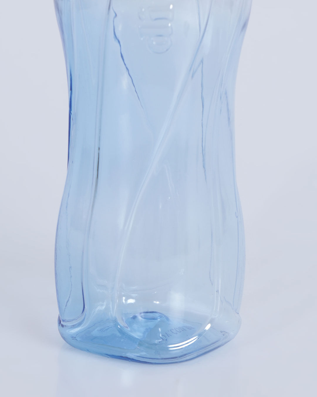 Garrafinha-4111-Tampa-C-Alca-650ml---Azul-Claro