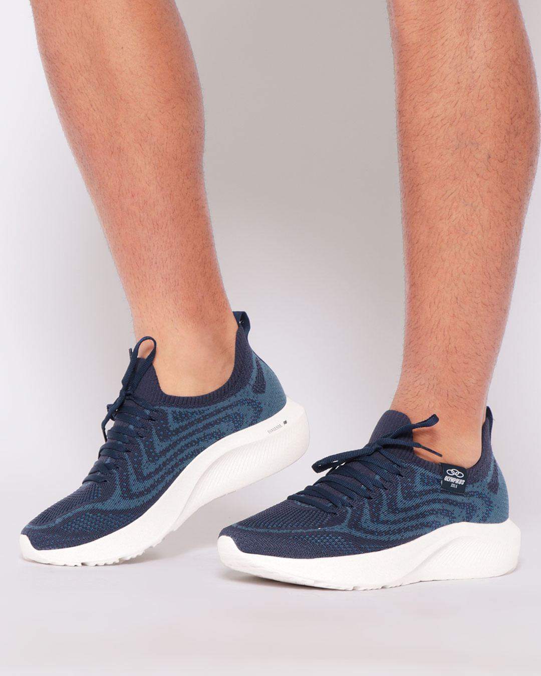 Tenis-43311130-Olympikus-232g-Ultraleve---Marinho