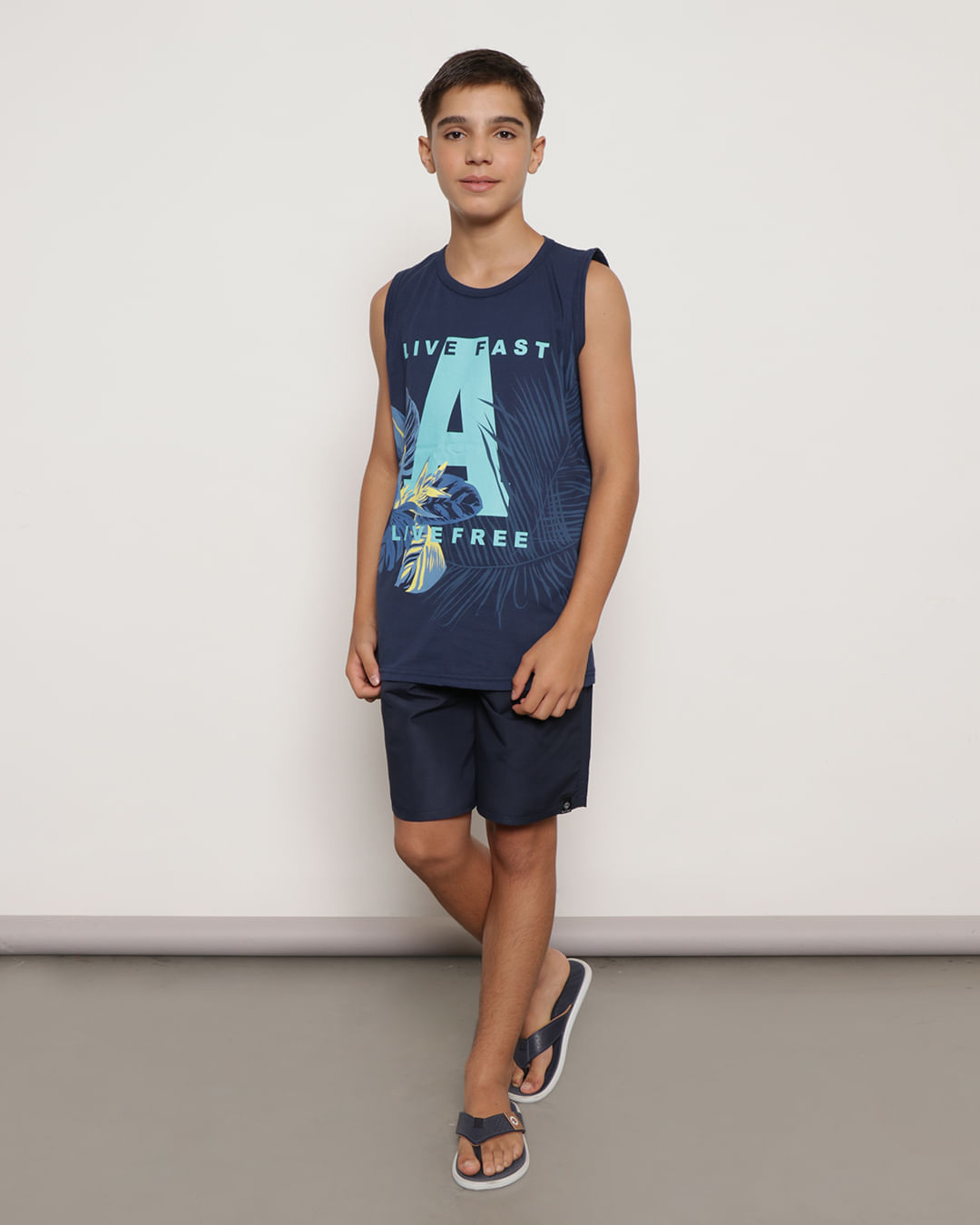 Regata-T233104-M-1016-Tropical---Marinho