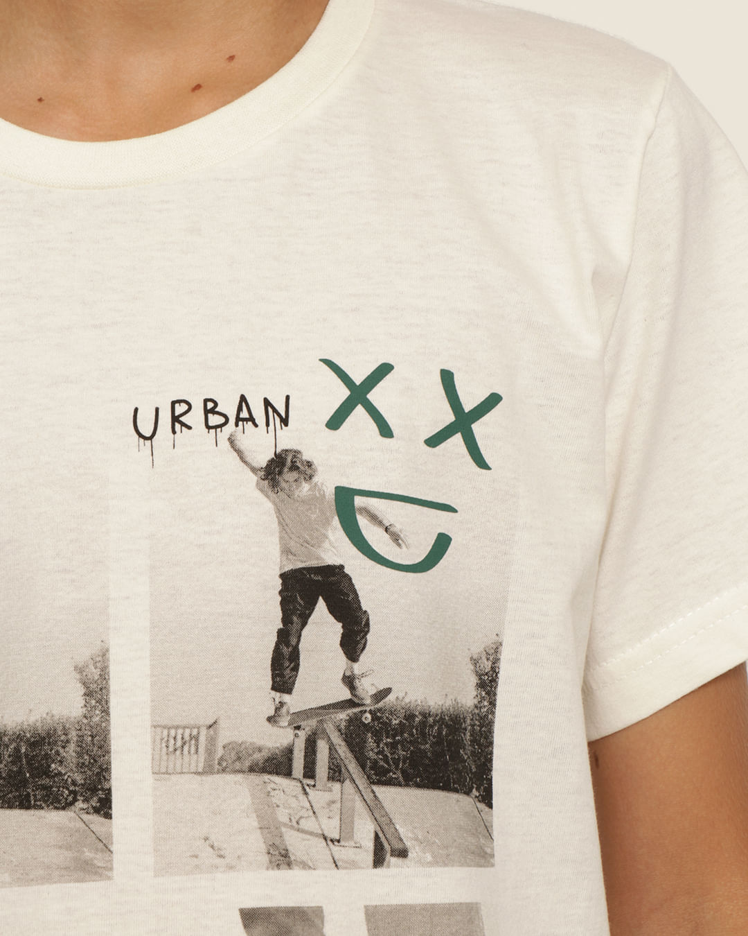 Camiseta-T36187-Mc-M1016-Urbano---Off-White