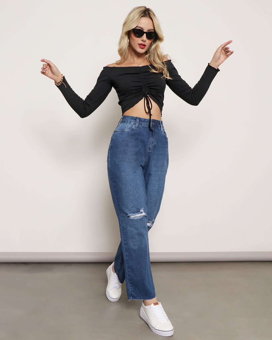 Blusa-Canel-7300639-Coulisse-Frufru---Preto