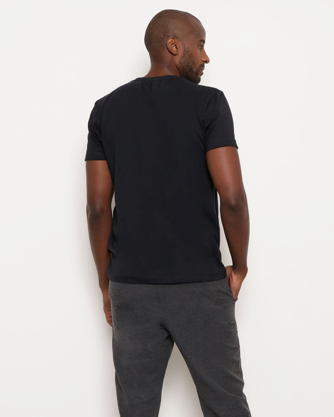 Camiseta-Cav-Ilusions-Tor-76--Pgg---Preto