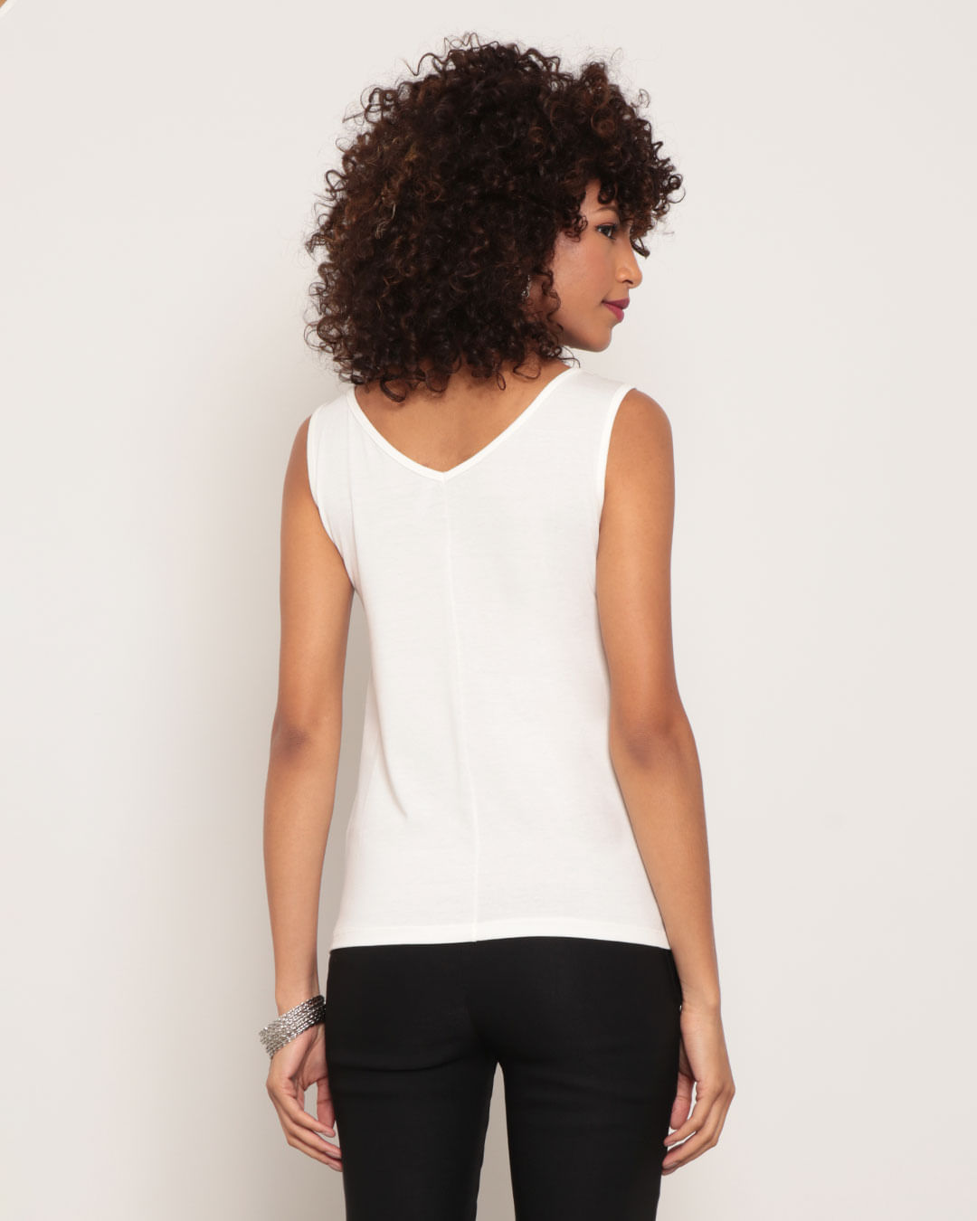 Regata-8198-C-Aviamento-Na-Gola---Off-White