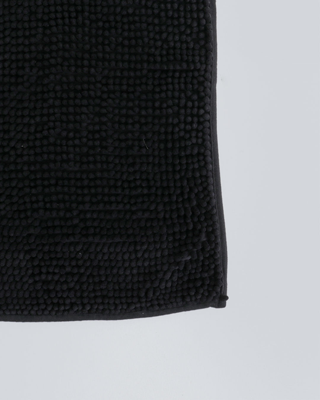 Tapete-40x60-Chenille---Preto