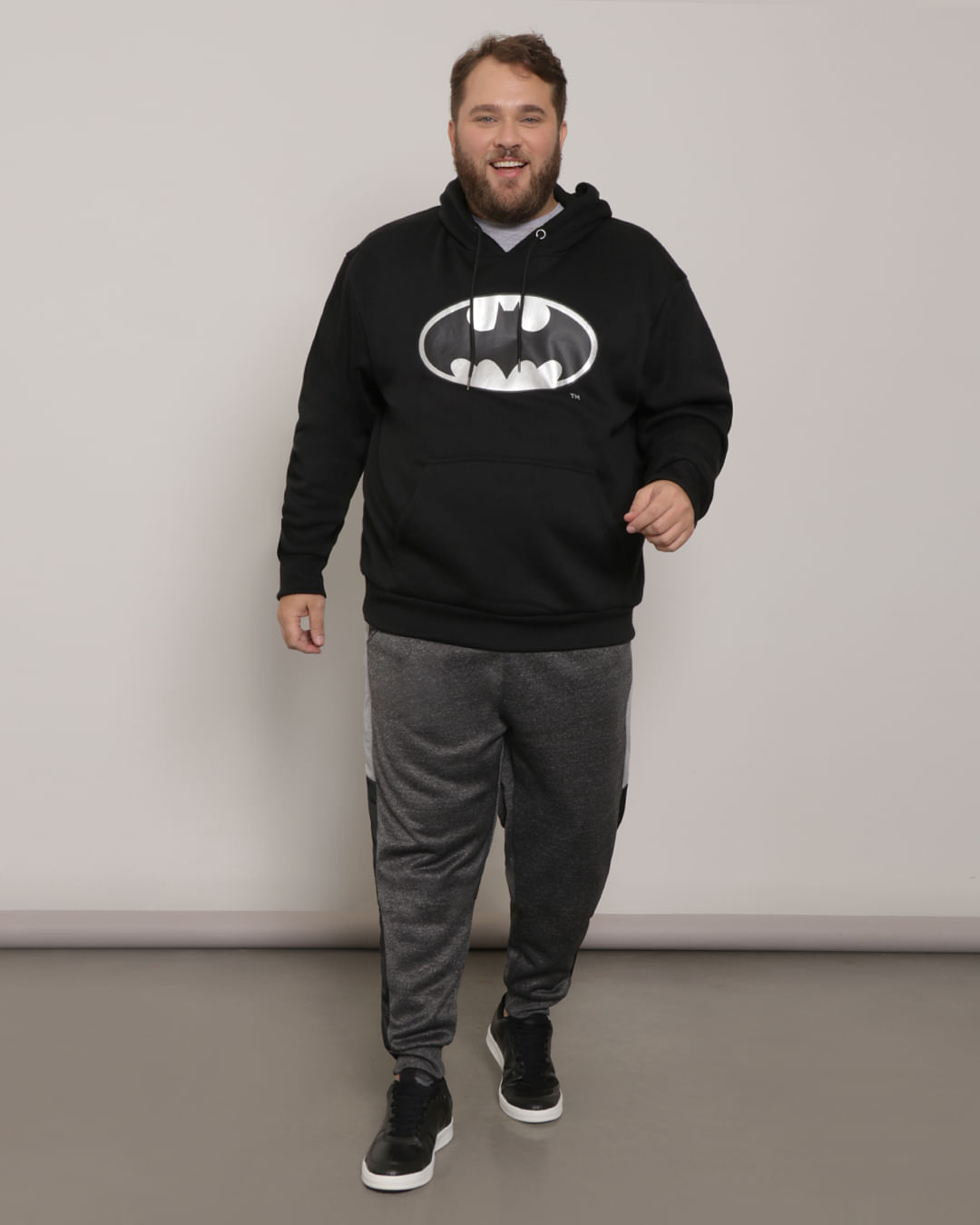 Moletom-Plus09-Batman-Foil-Fech-Capuz-Pl---Preto