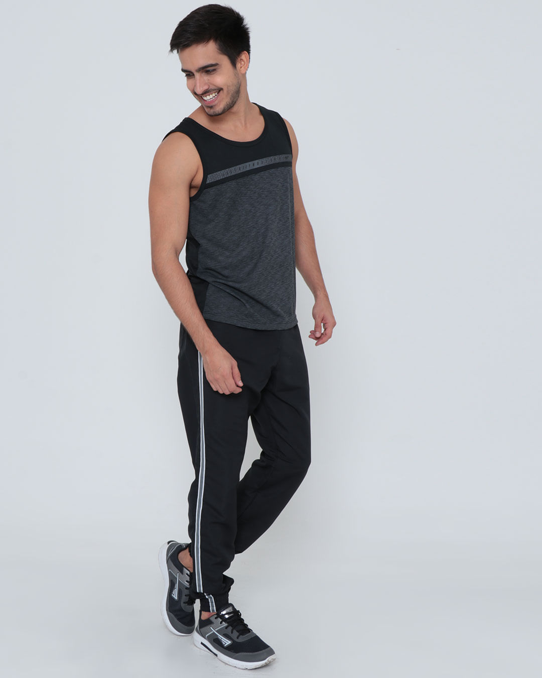 Calca-Jogger-19043-Tactel-Galao---Preto