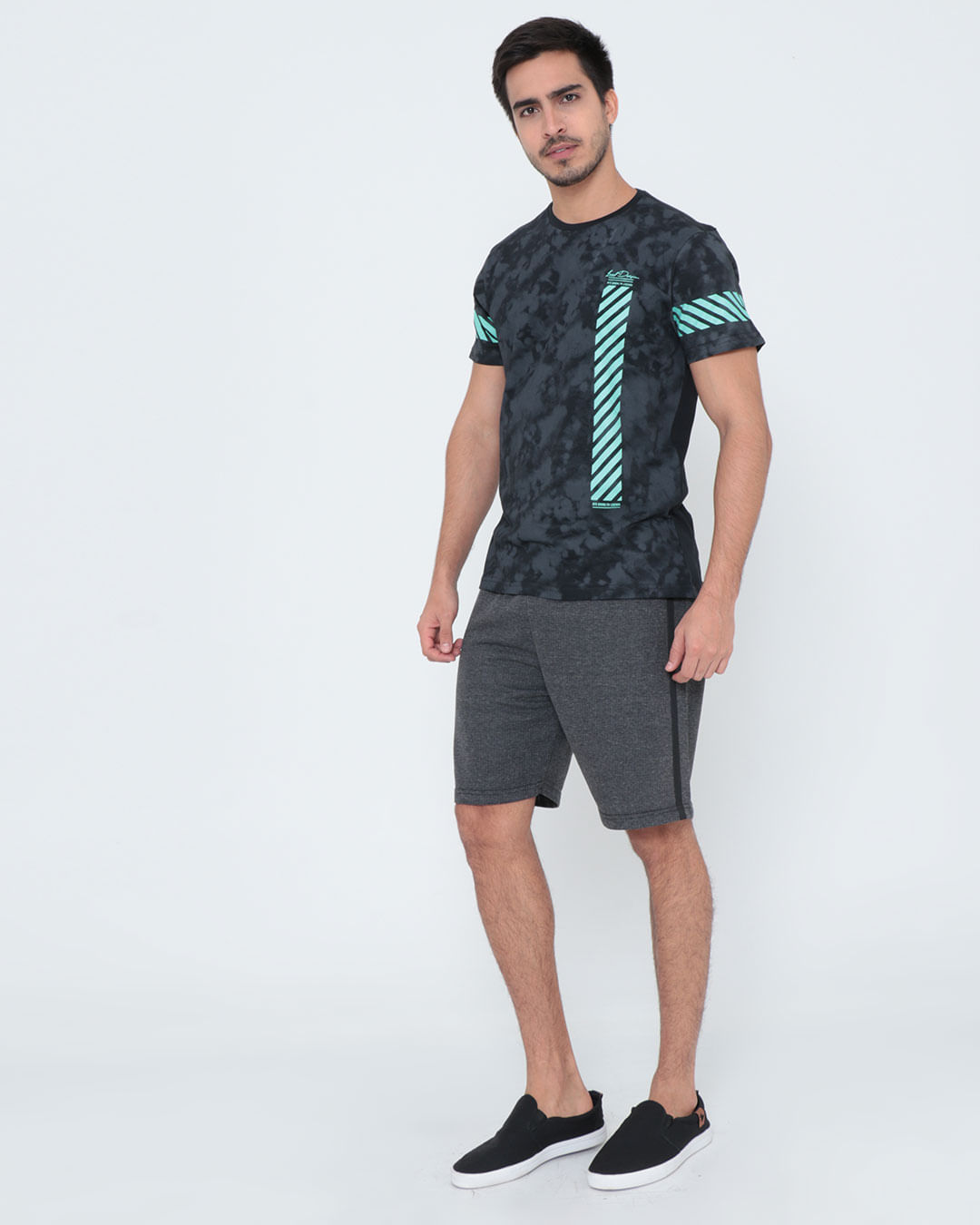 Camiseta-10244-Urbano-Tie-Dye---Preto