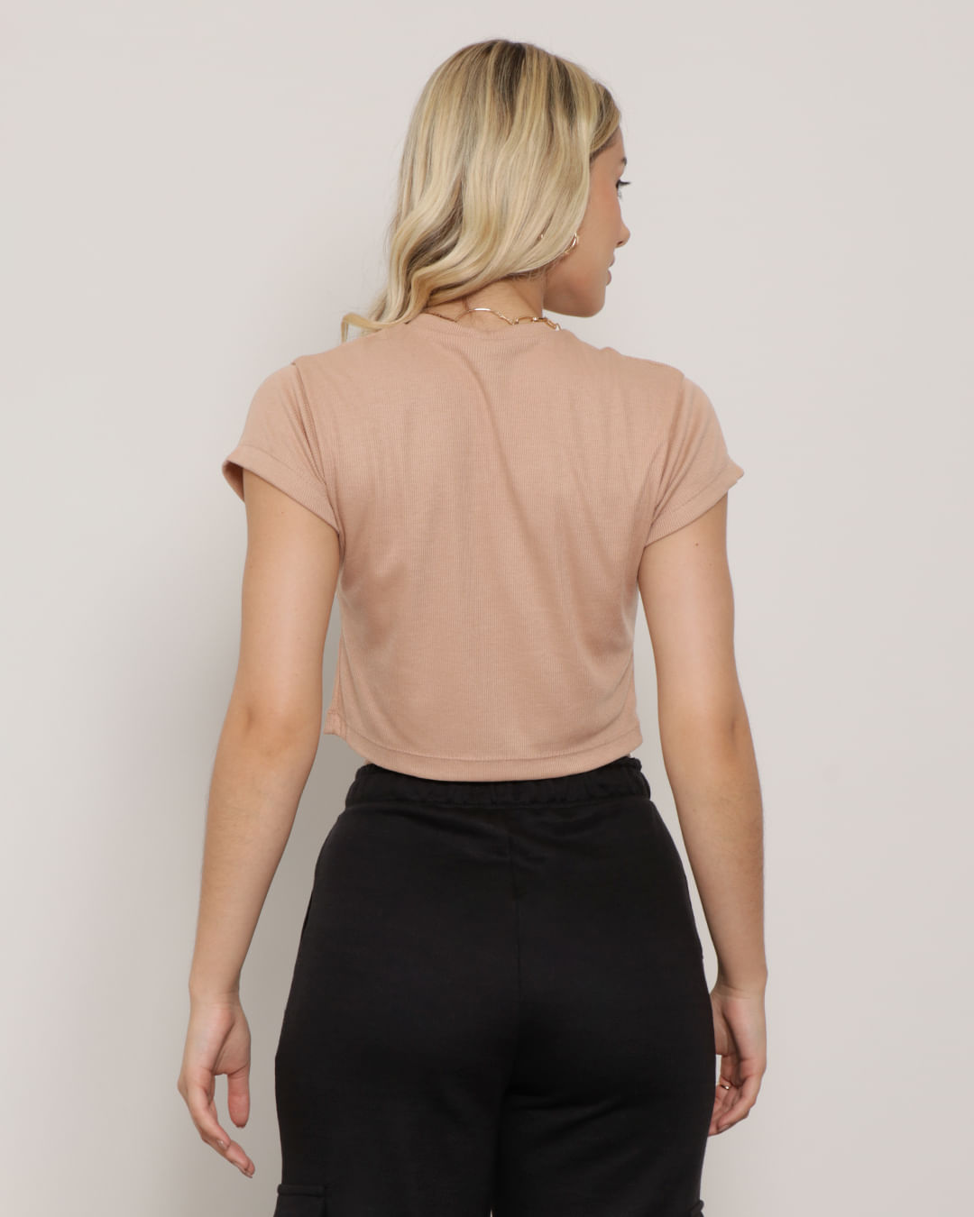 Blusa-4594-Cropped-Mc-Canelado-Gola-Red---Bege-Claro