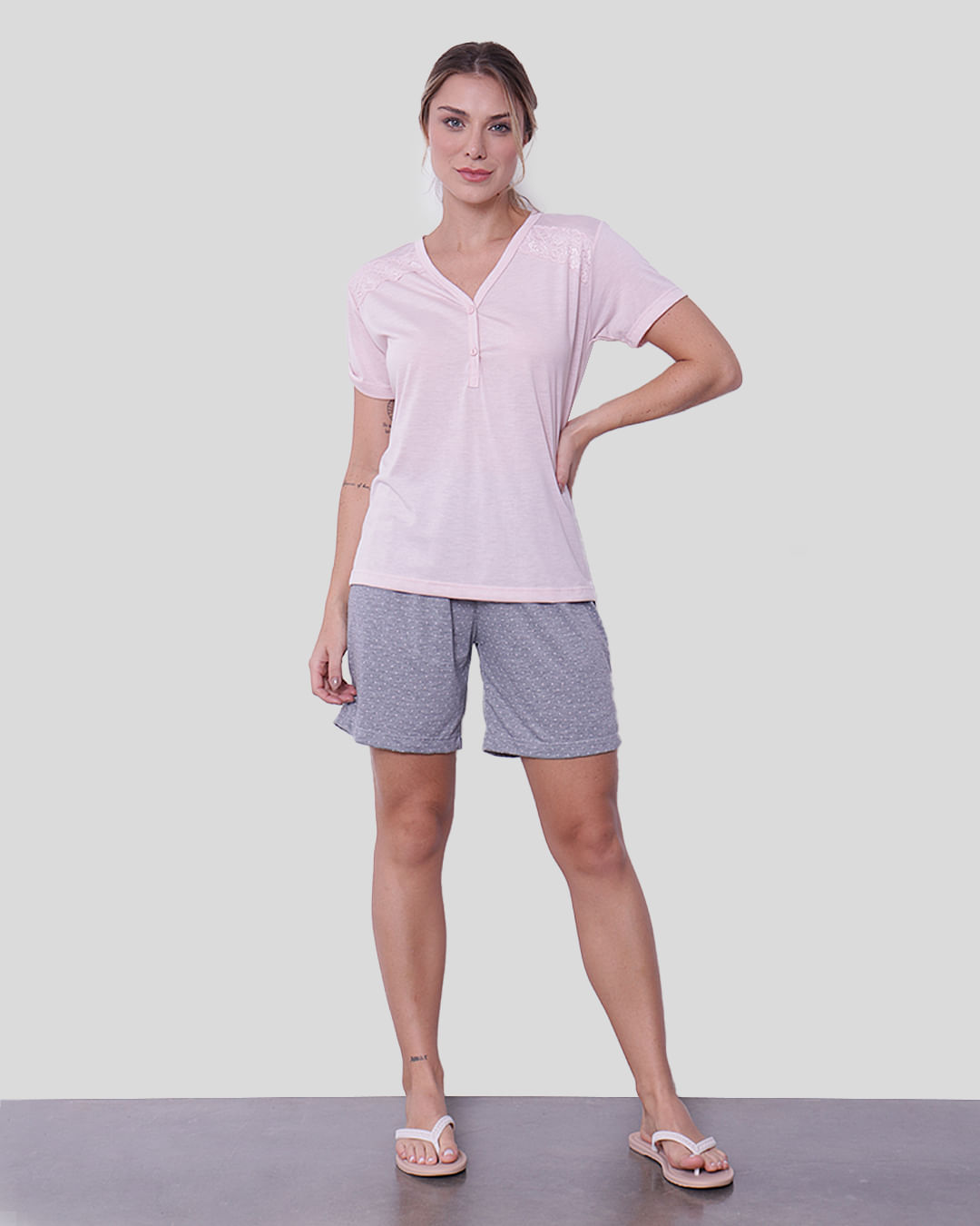 Pij-69998-Bl-Mc-Lisa-E-Berm-Poa---Rosa-Claro