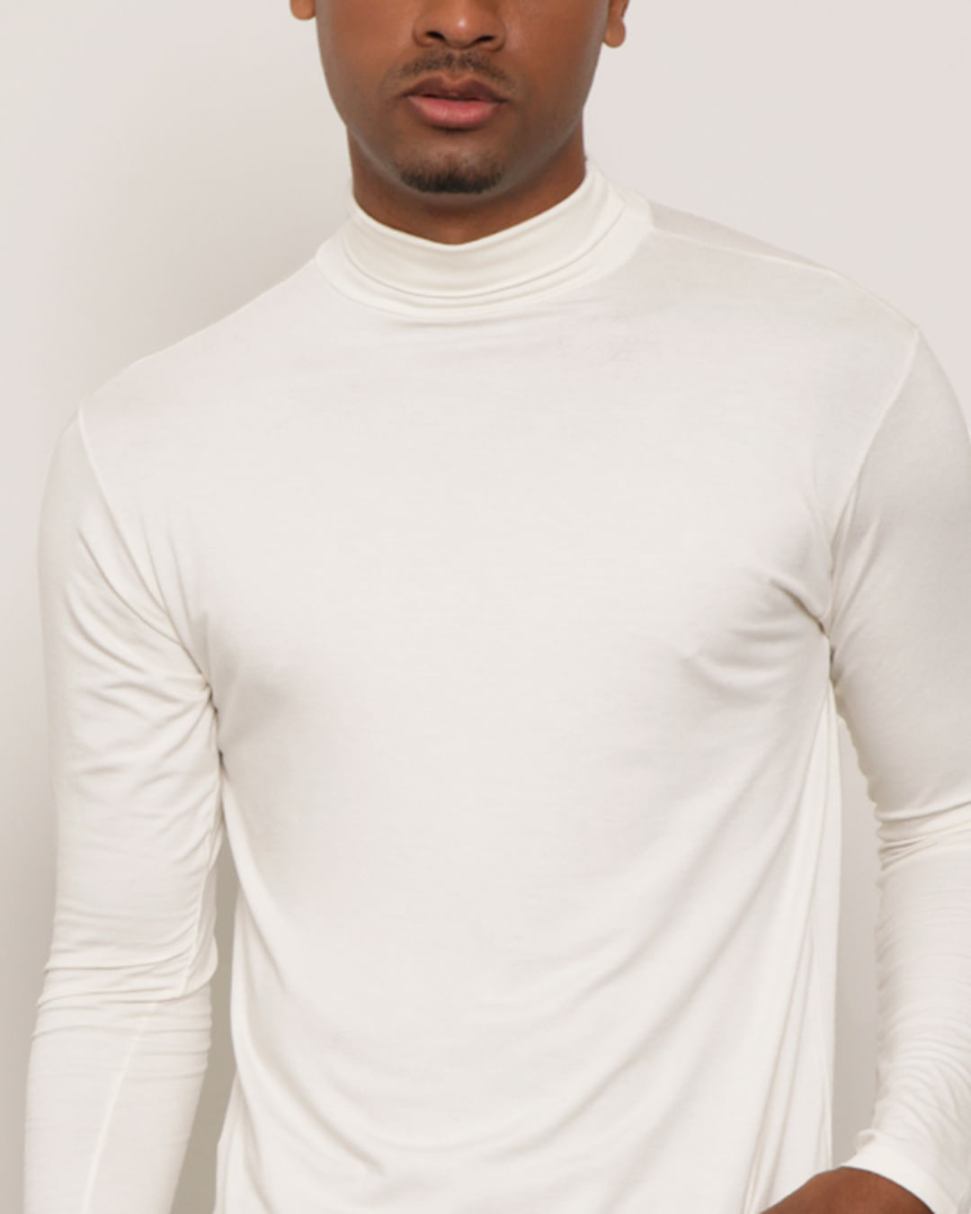 Camiseta-Ml-Gola-Alta-2972-Pgg---Off-White