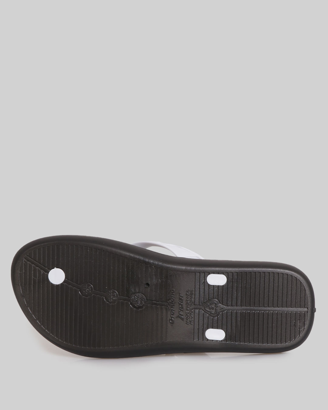 Chi-Mas-11576-As143-Ptobranco---Preto